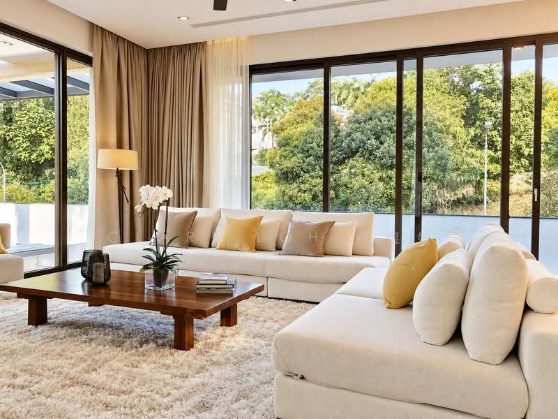 Modern Lornie Road Detached House to rent — photo 7