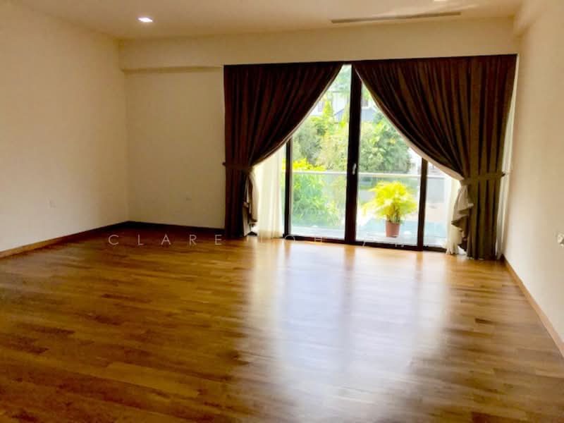 Modern Lornie Road Detached House to rent — photo 17