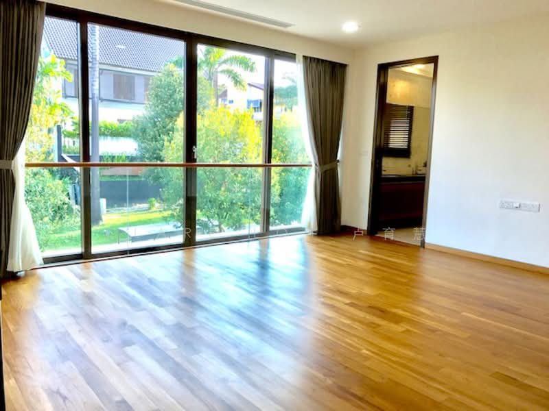 Modern Lornie Road Detached House to rent — photo 19