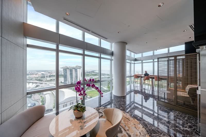 Marina Bay Residences — photo 27