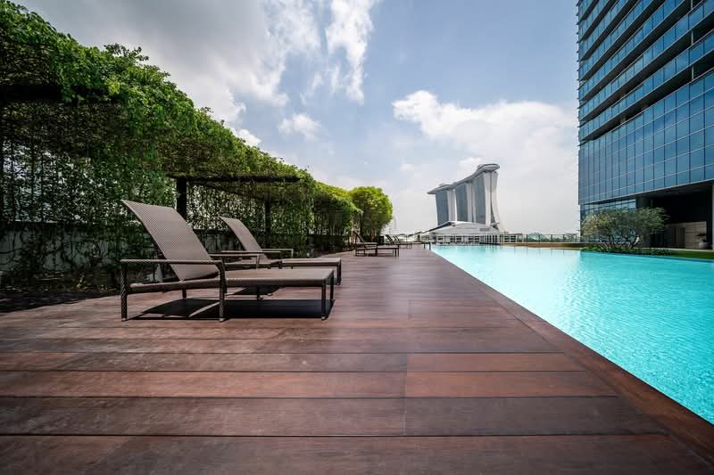 Marina Bay Residences — photo 29