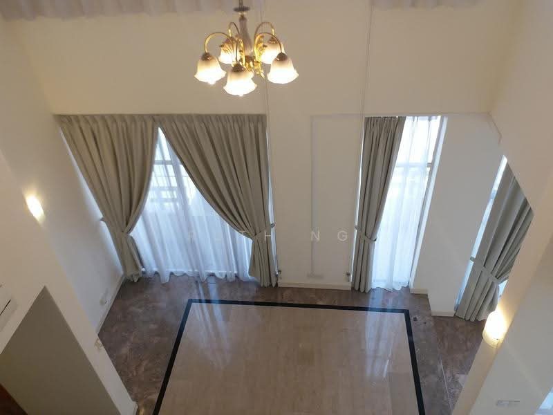 Leonie Condotel — photo 1