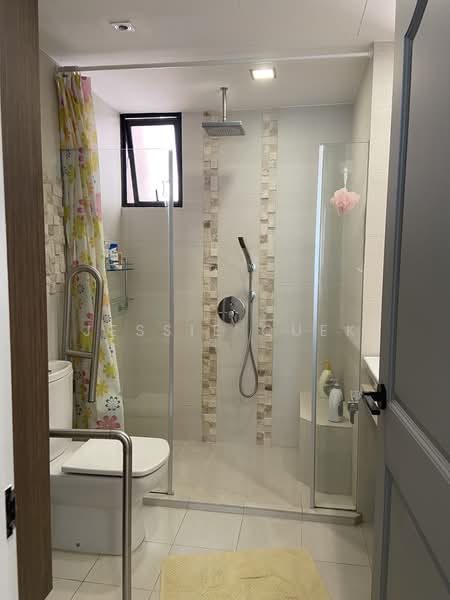 Tiara — photo 16