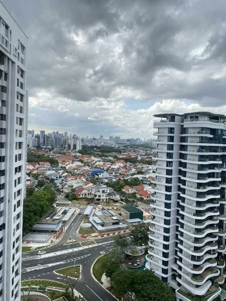 Coastline Residences — photo 9