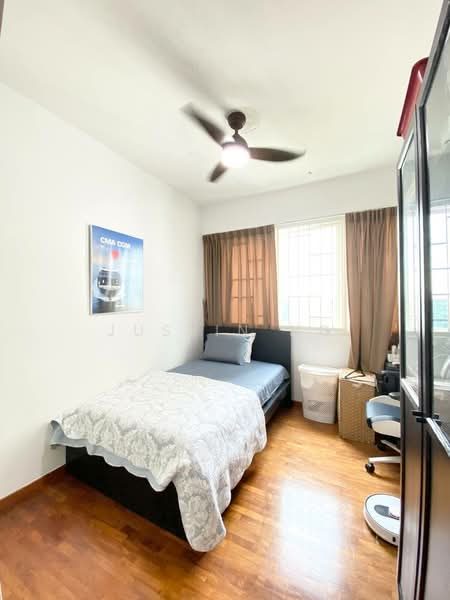 Goldenhill Park Condo — photo 6