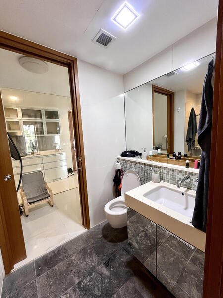 RV Suites — photo 8