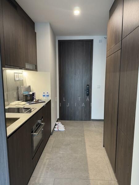 Midtown Modern — photo 6