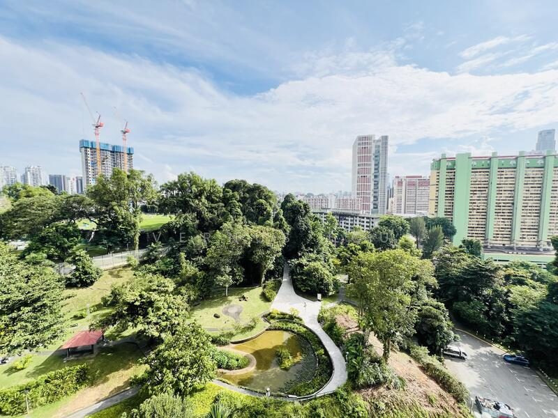 One Pearl Bank — photo 1