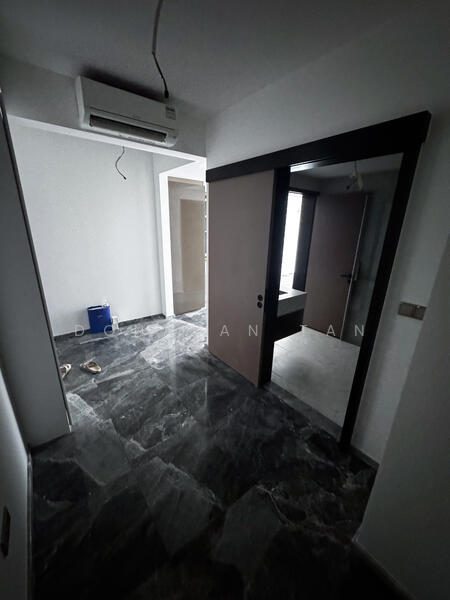 One Bernam — photo 5