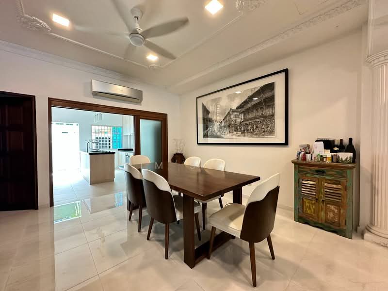 Opera estate-2.5sty terr(walk to bedok mrt) — photo 3