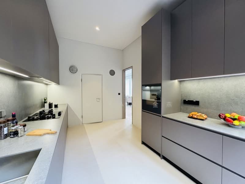 Brand New with Lift & Pool, Modern design with quality Interior & exteror — photo 8