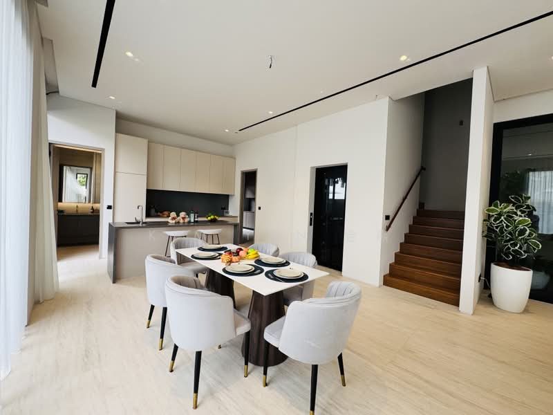 Brand New with Lift & Pool, Modern design with quality Interior & exteror — photo 11
