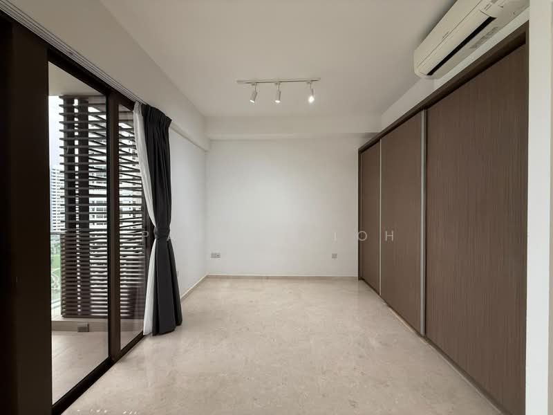 Seaside Residences — photo 2