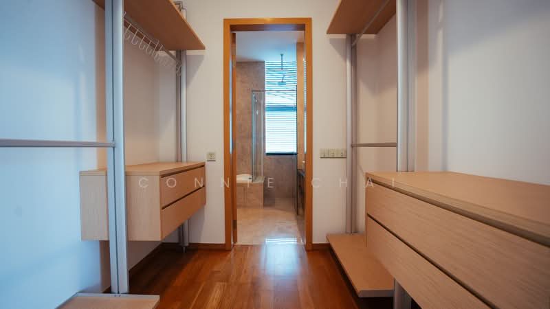 Marina Bay Residences — photo 17