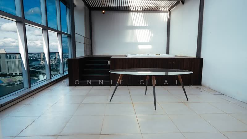 Marina Bay Residences — photo 20