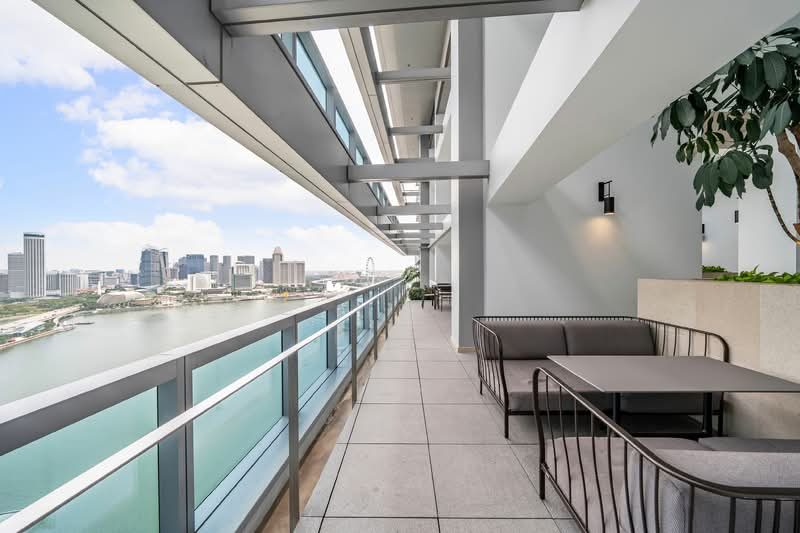 Marina Bay Residences — photo 27