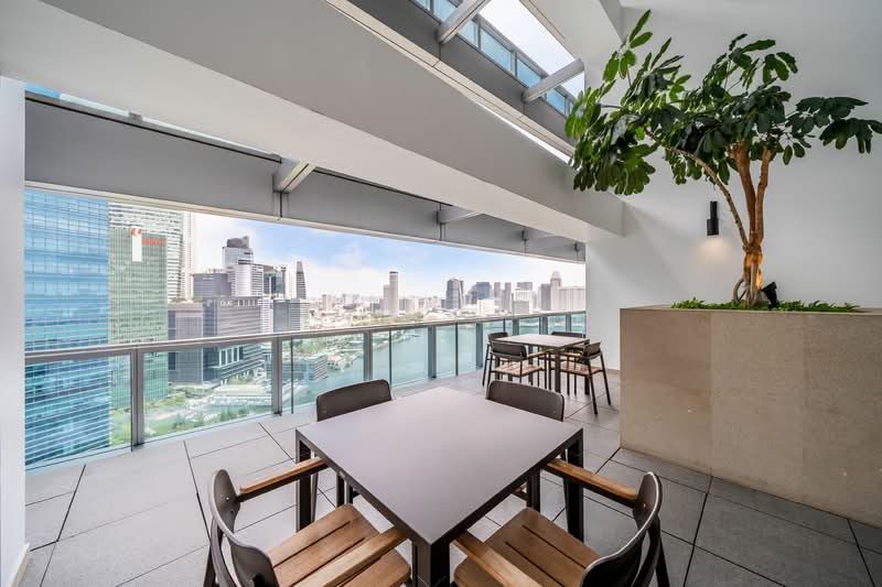 Marina Bay Residences — photo 31