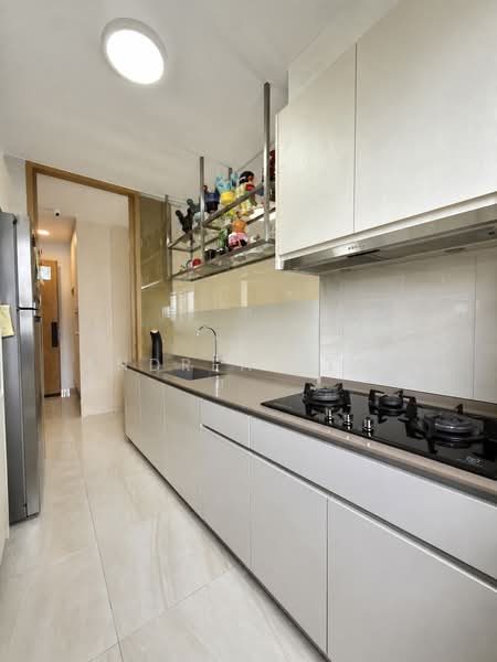 High Park Residences — photo 15