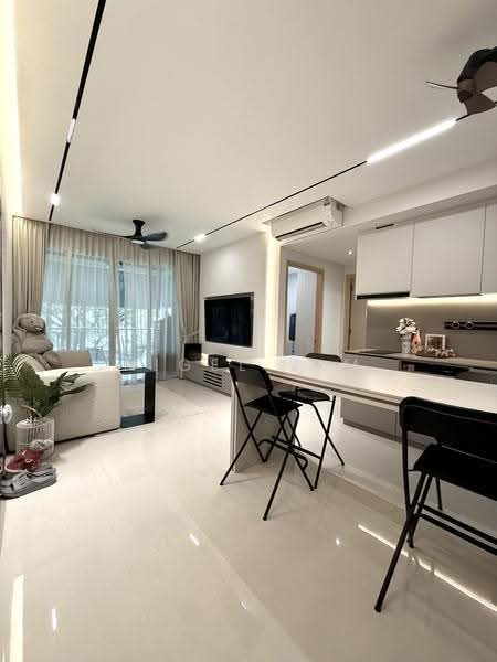 Waterview — photo 1