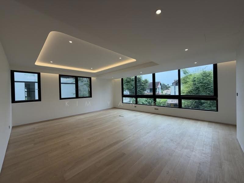 Brand New & Luxury, 5 levels with Lift & Pool, grand living hall with super high ceiling — photo 5