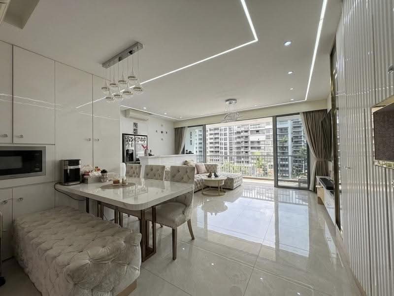 Austville Residences — photo 1