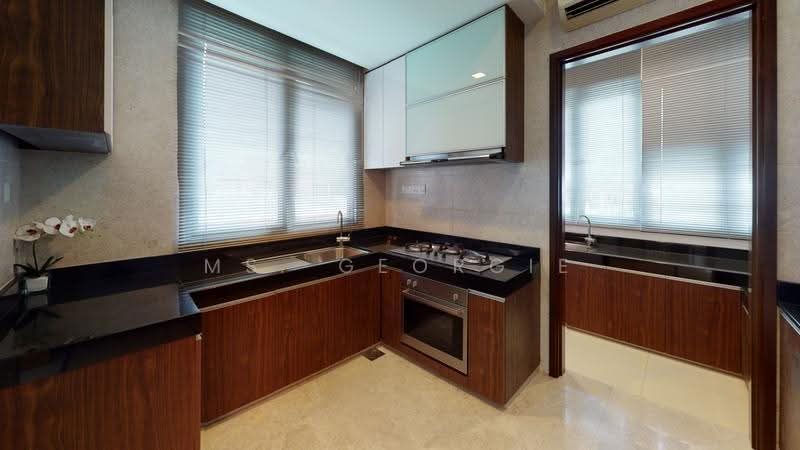 Meyer Road Strata Bungalow with Private Pool. Minutes Walk to MRT Station — photo 7