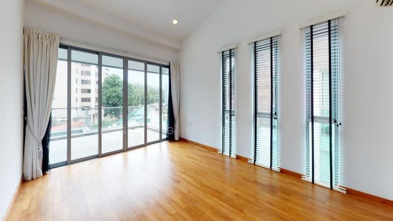Meyer Road Strata Bungalow with Private Pool. Minutes Walk to MRT Station — photo 11