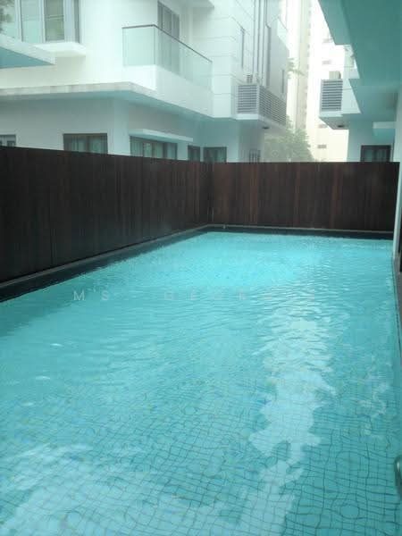 Meyer Road Strata Bungalow with Private Pool. Minutes Walk to MRT Station — photo 13