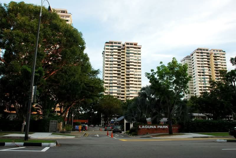 Laguna Park — photo 13