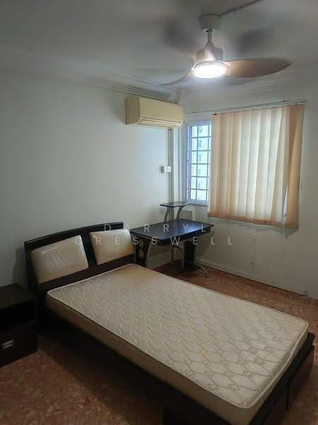 66 Marine Drive — photo 3