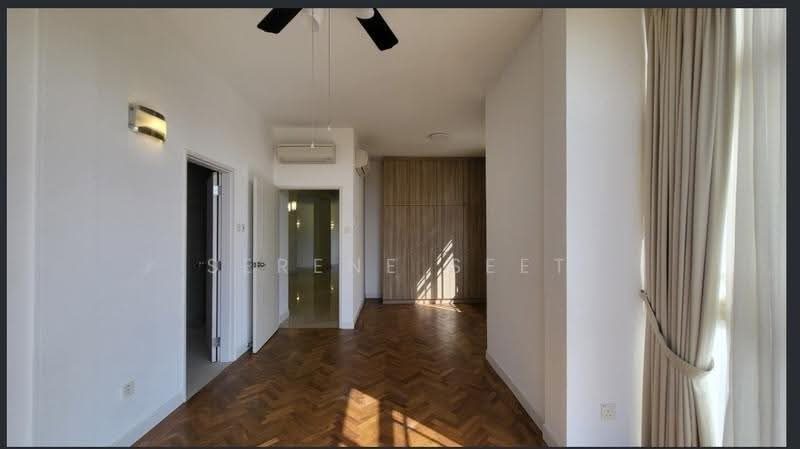Orange Regency — photo 12