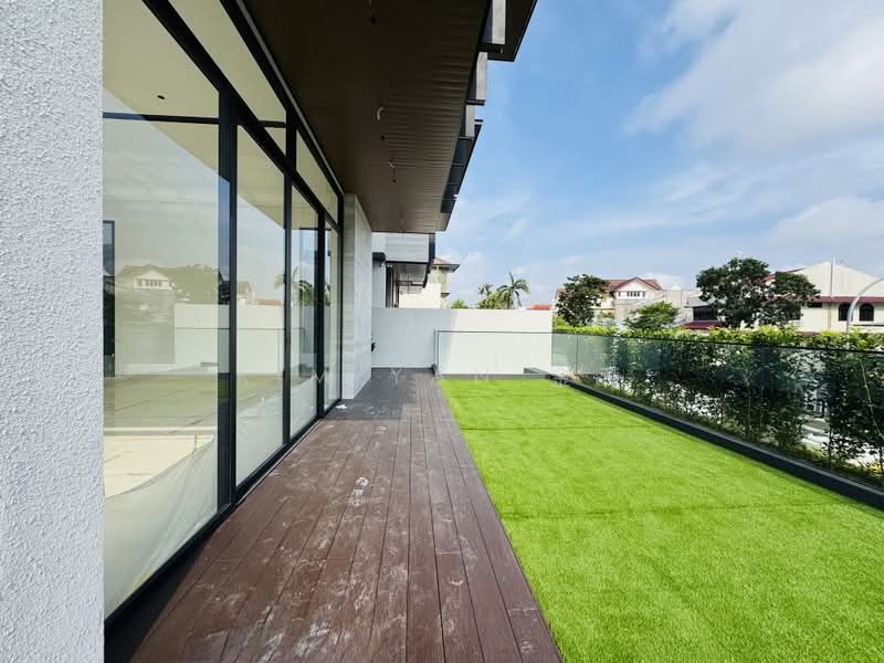 brand new and luxury bungalow, 4 levels with Lift, Swimming pool, Basement to Park 5 cars — photo 5