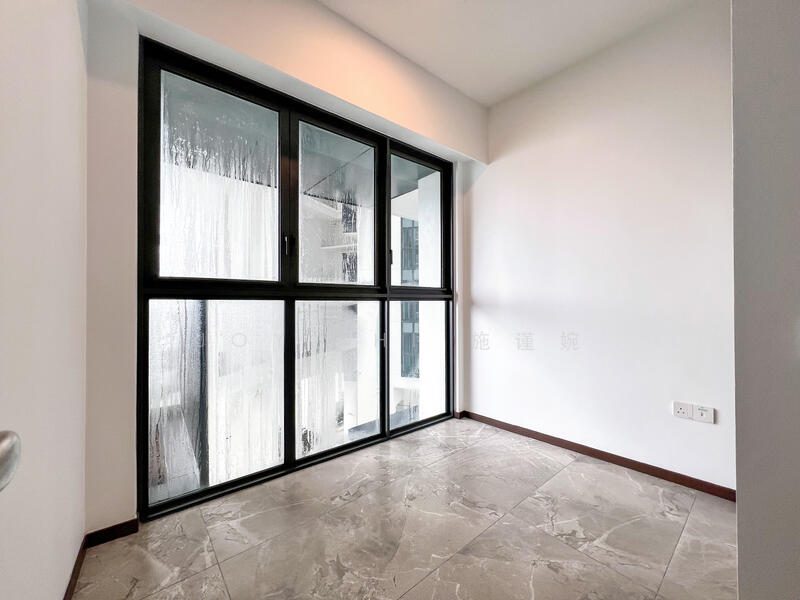 One Pearl Bank — photo 2